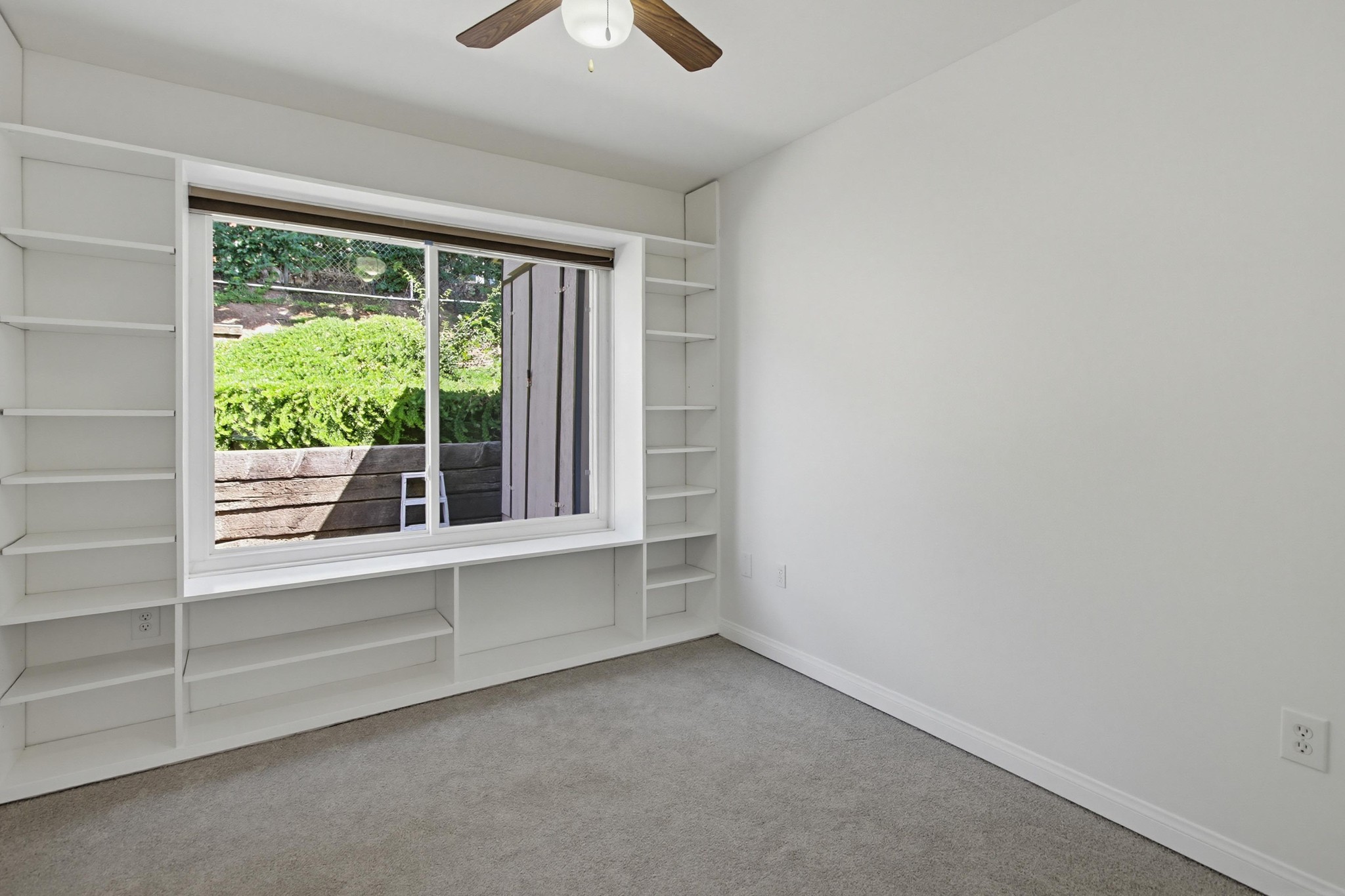 Virtual tour photo 33 of 59 for 13857 Olive Park Pl