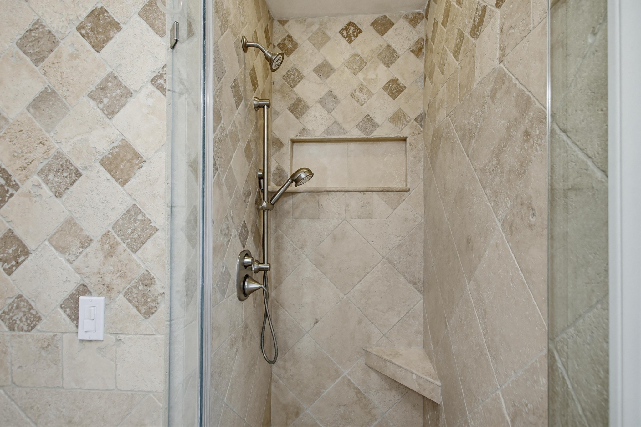 Virtual tour photo 42 of 59 for 13857 Olive Park Pl
