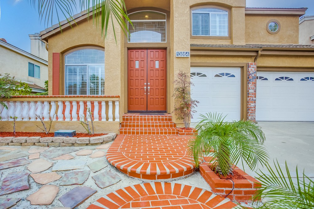 Virtual tour photo 6 of 71 for 13864 Lewiston St