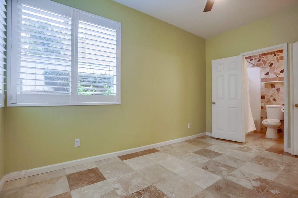 Virtual tour photo 33 of 71 for 13864 Lewiston St