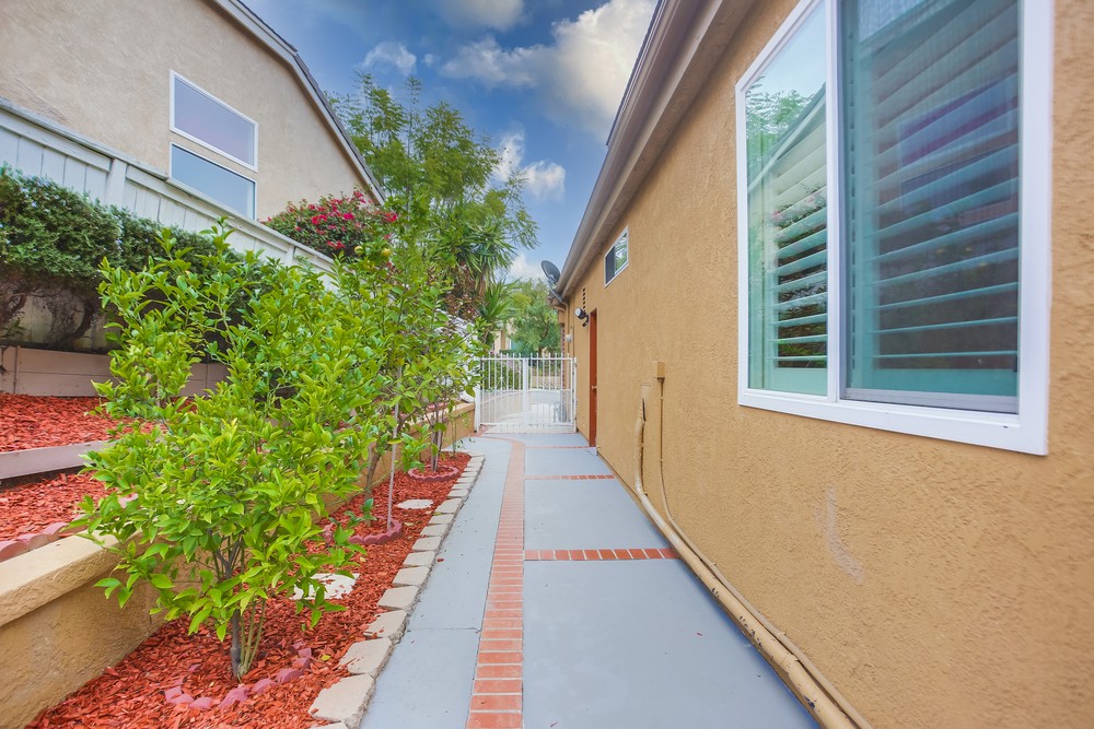 Virtual tour photo 70 of 71 for 13864 Lewiston St