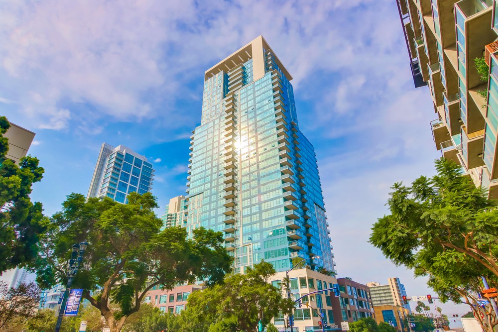 Virtual tour photo 1 of 65 for 1388 Kettner Blvd #1104