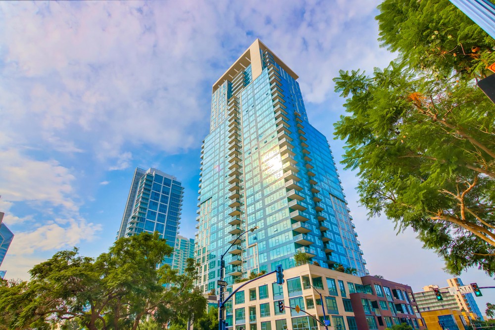 Virtual tour photo 3 of 65 for 1388 Kettner Blvd #1104