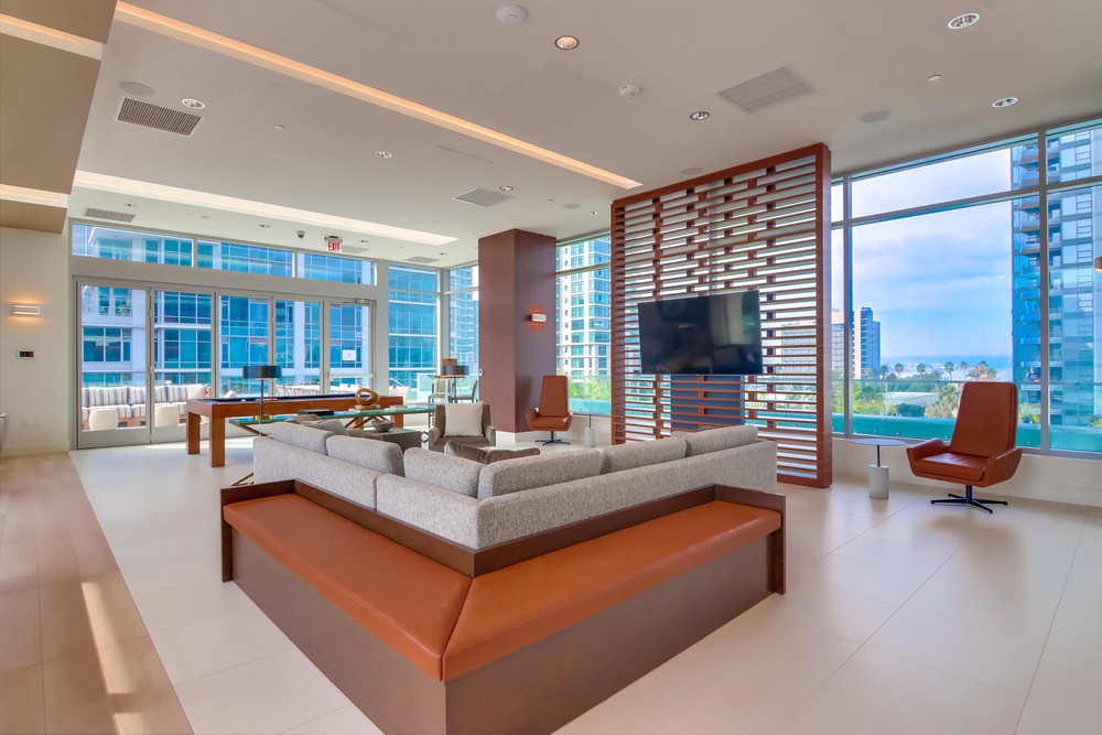 Virtual tour photo 11 of 65 for 1388 Kettner Blvd #1104