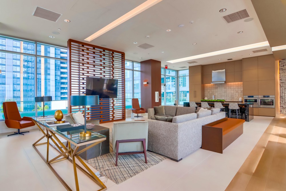 Virtual tour photo 14 of 65 for 1388 Kettner Blvd #1104
