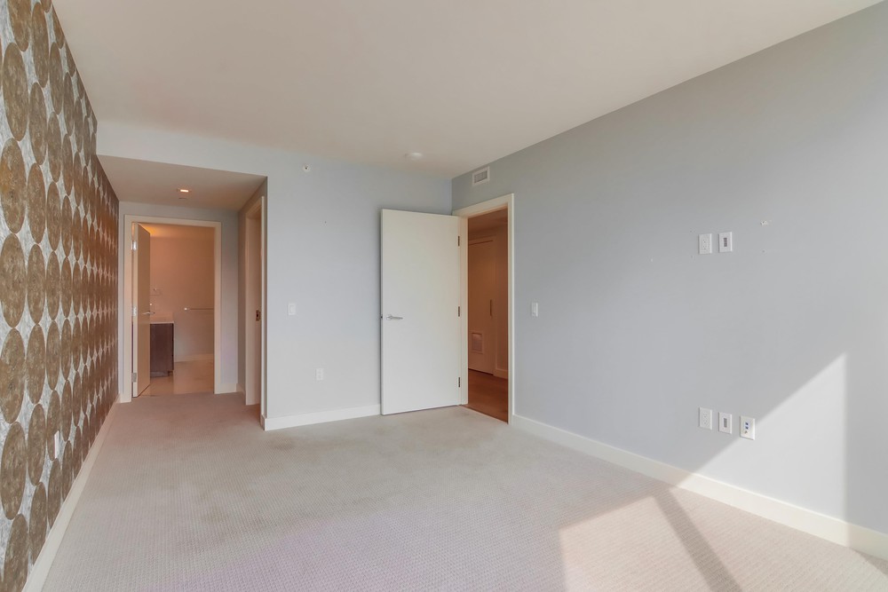 Virtual tour photo 44 of 65 for 1388 Kettner Blvd #1104