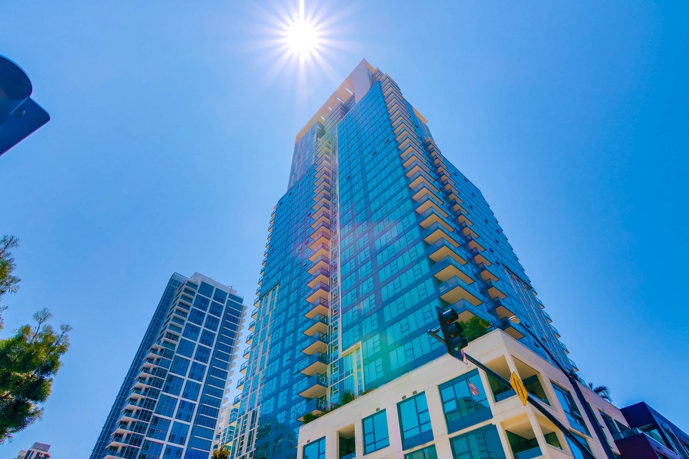 Virtual tour photo 3 of 60 for 1388 Kettner Blvd #1505