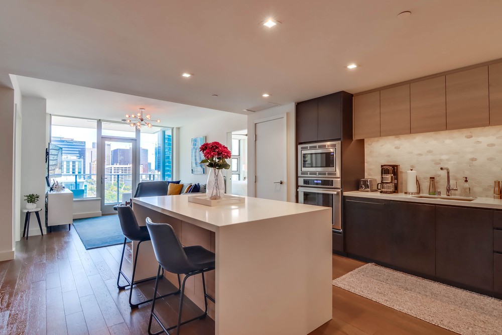 Virtual tour photo 10 of 60 for 1388 Kettner Blvd #1505