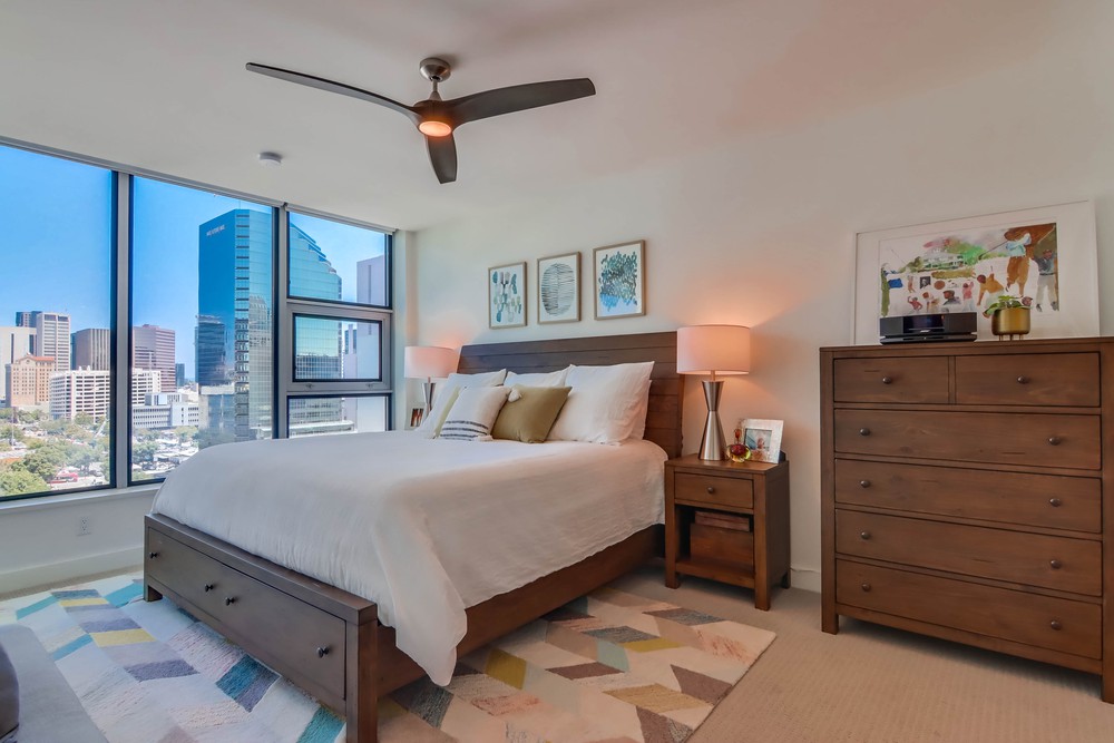 Virtual tour photo 30 of 60 for 1388 Kettner Blvd #1505