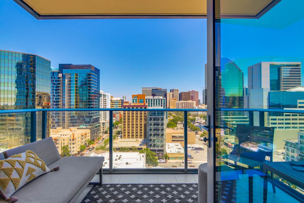 Virtual tour photo 47 of 60 for 1388 Kettner Blvd #1505