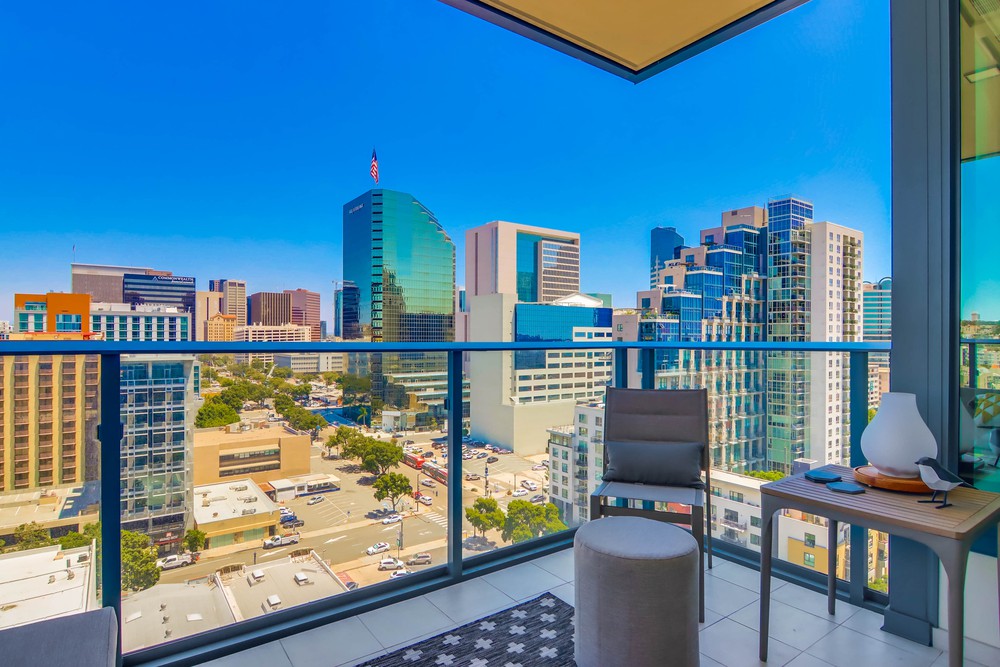 Virtual tour photo 50 of 60 for 1388 Kettner Blvd #1505