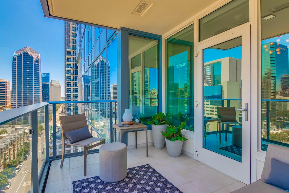 Virtual tour photo 51 of 60 for 1388 Kettner Blvd #1505