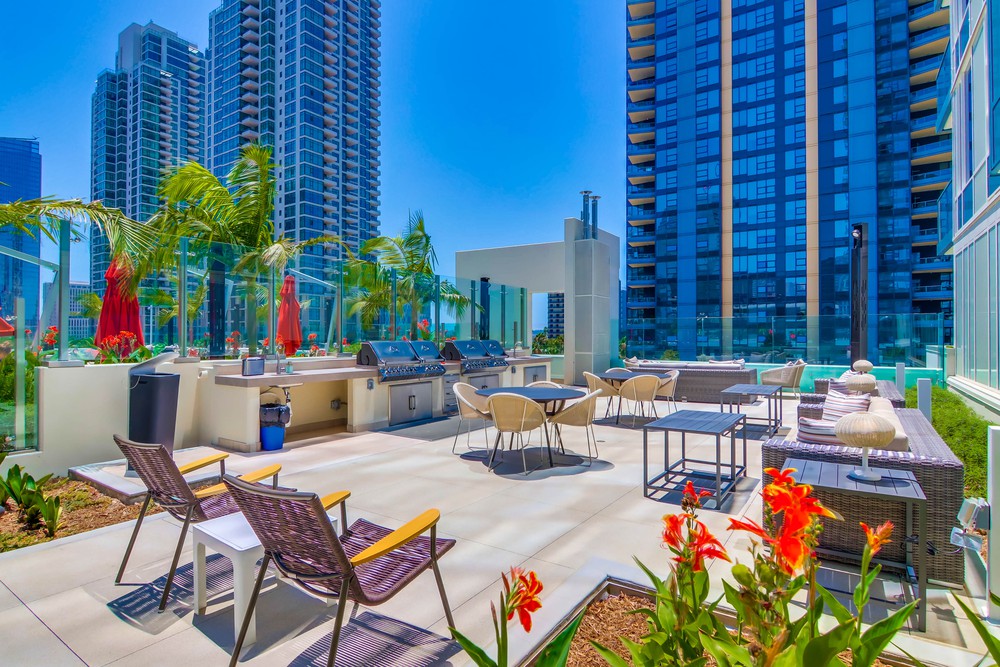 Virtual tour photo 58 of 60 for 1388 Kettner Blvd #1505