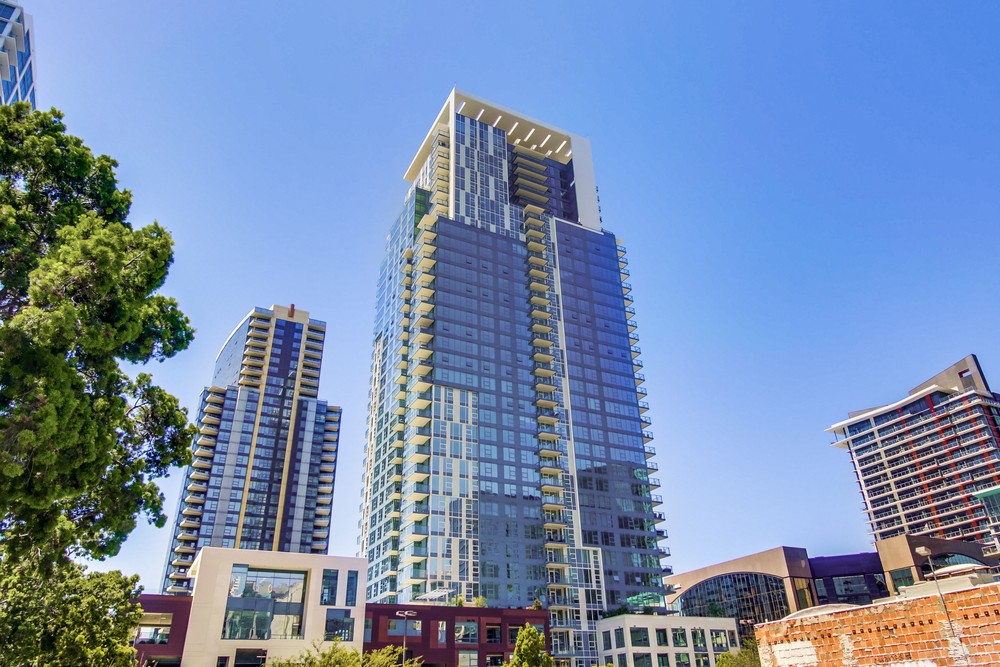 Virtual tour photo 1 of 96 for 1388 Kettner Blvd #2407