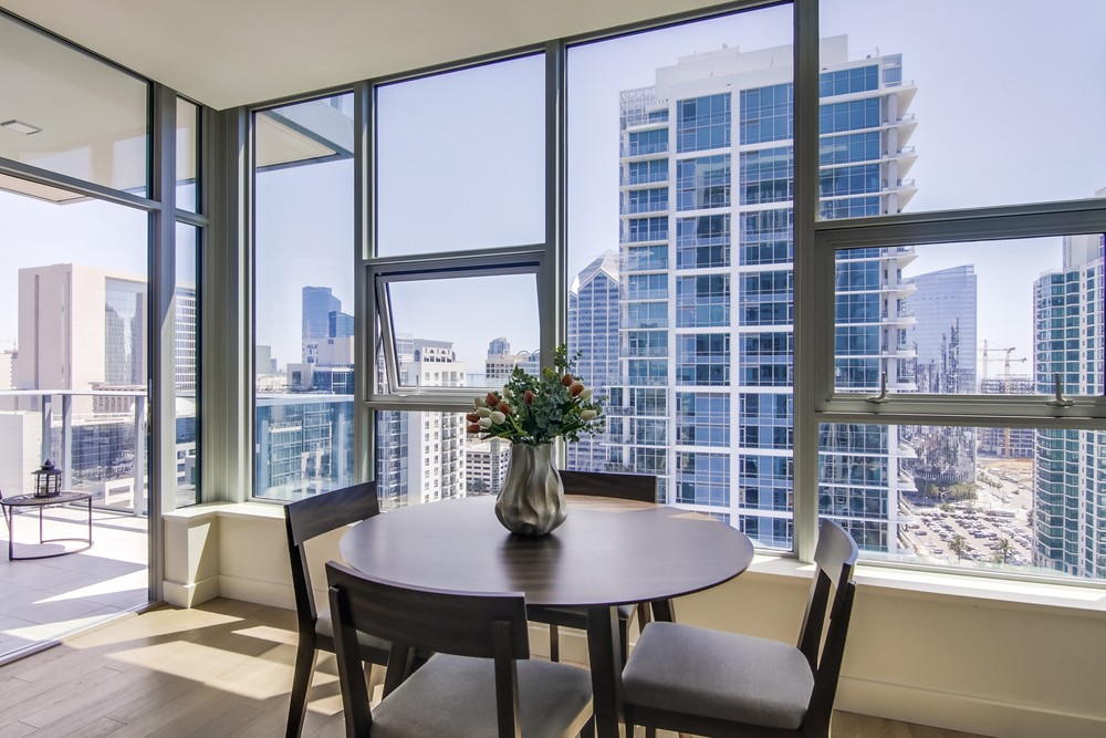 Virtual tour photo 13 of 96 for 1388 Kettner Blvd #2407