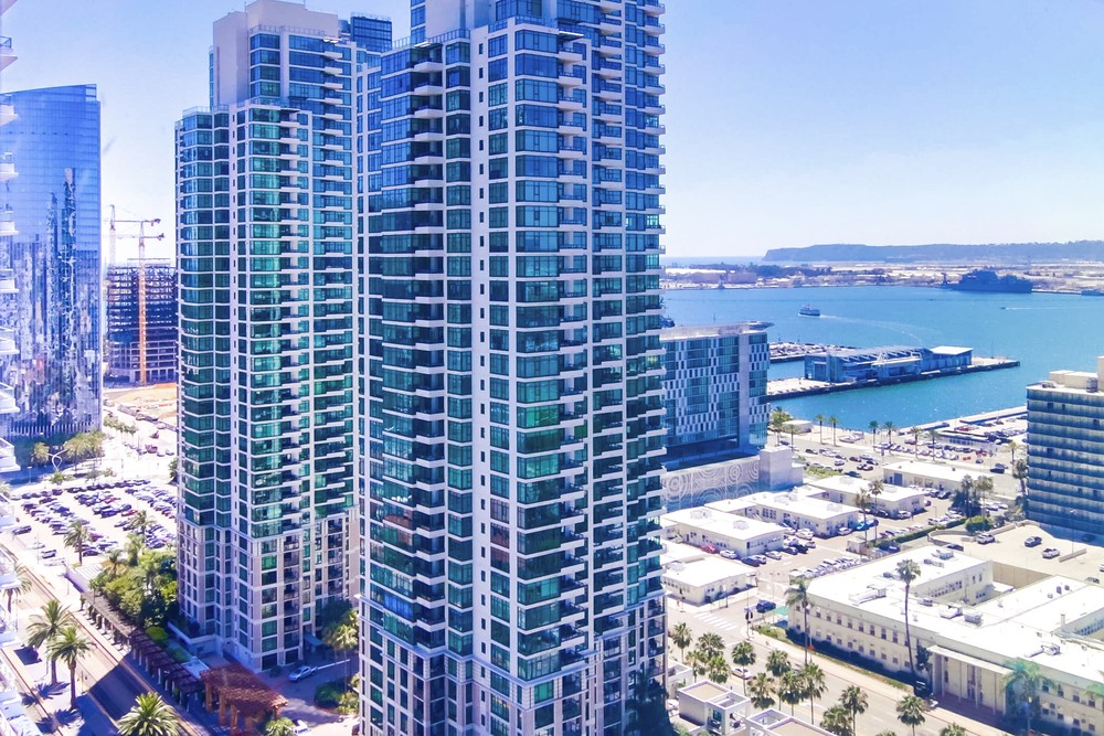 Virtual tour photo 18 of 96 for 1388 Kettner Blvd #2407
