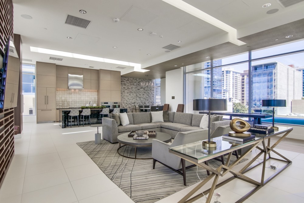 Virtual tour photo 67 of 96 for 1388 Kettner Blvd #2407