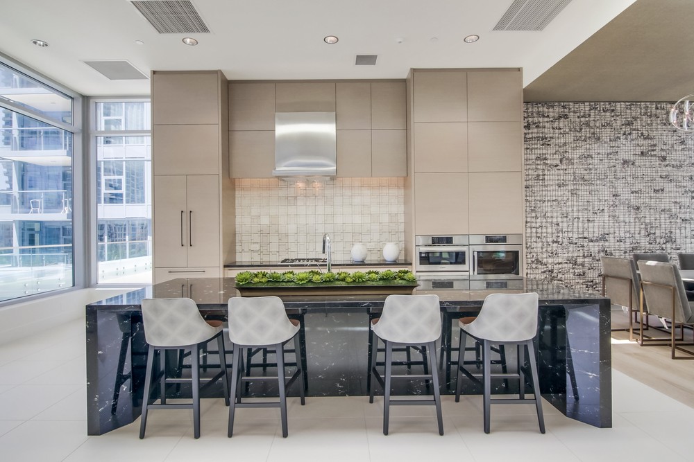 Virtual tour photo 80 of 96 for 1388 Kettner Blvd #2407