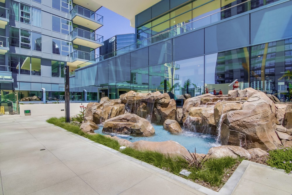 Virtual tour photo 88 of 96 for 1388 Kettner Blvd #2407