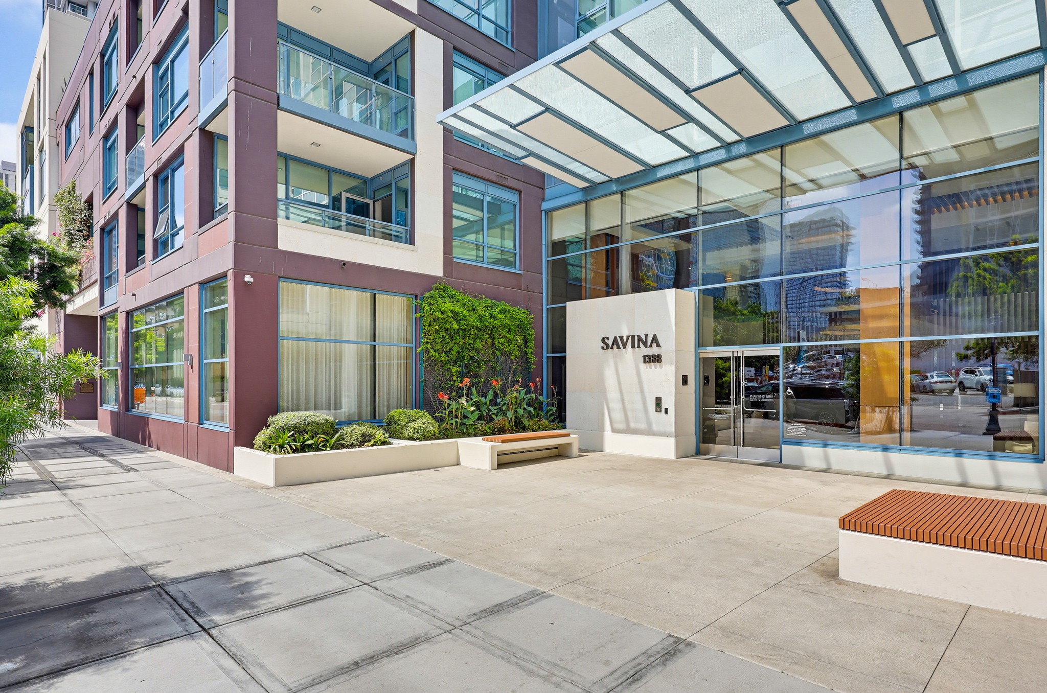 Virtual tour photo 4 of 78 for 1388 Kettner Blvd Unit 1206