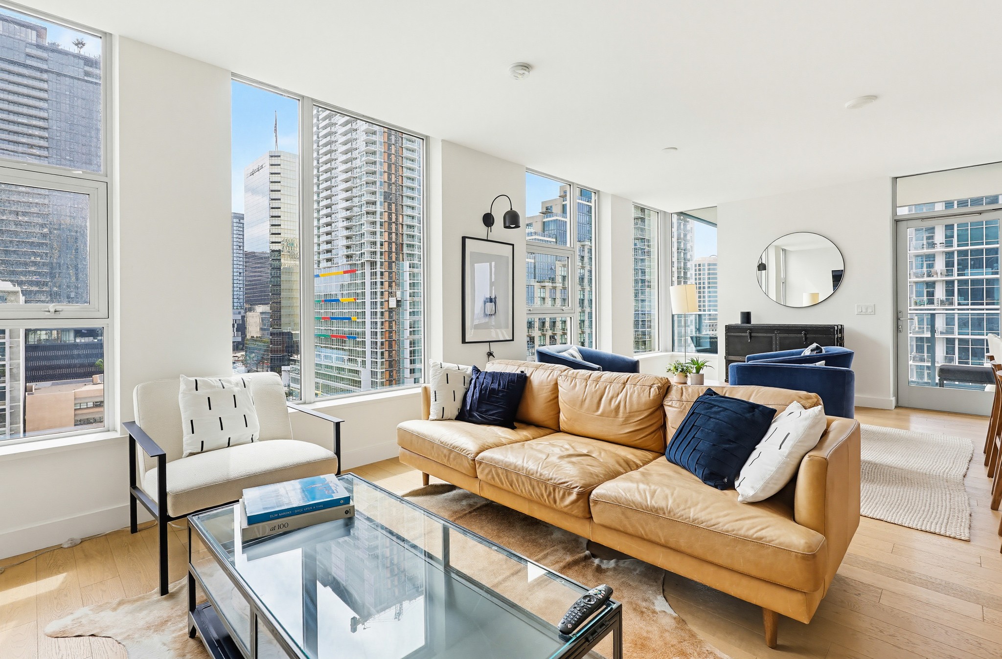 Virtual tour photo 12 of 78 for 1388 Kettner Blvd Unit 1206