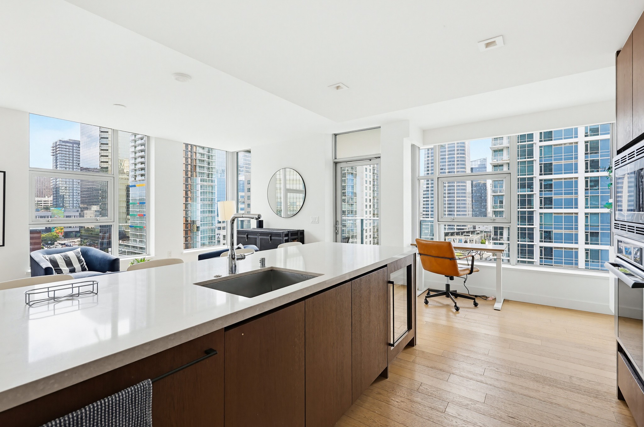 Virtual tour photo 28 of 78 for 1388 Kettner Blvd Unit 1206