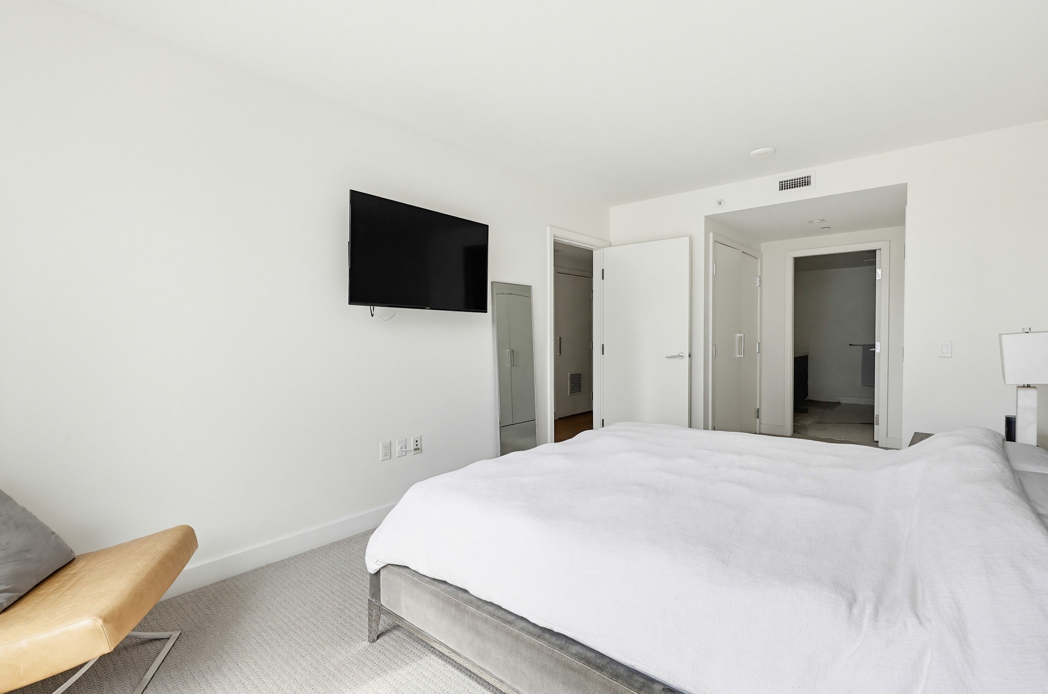 Virtual tour photo 36 of 78 for 1388 Kettner Blvd Unit 1206