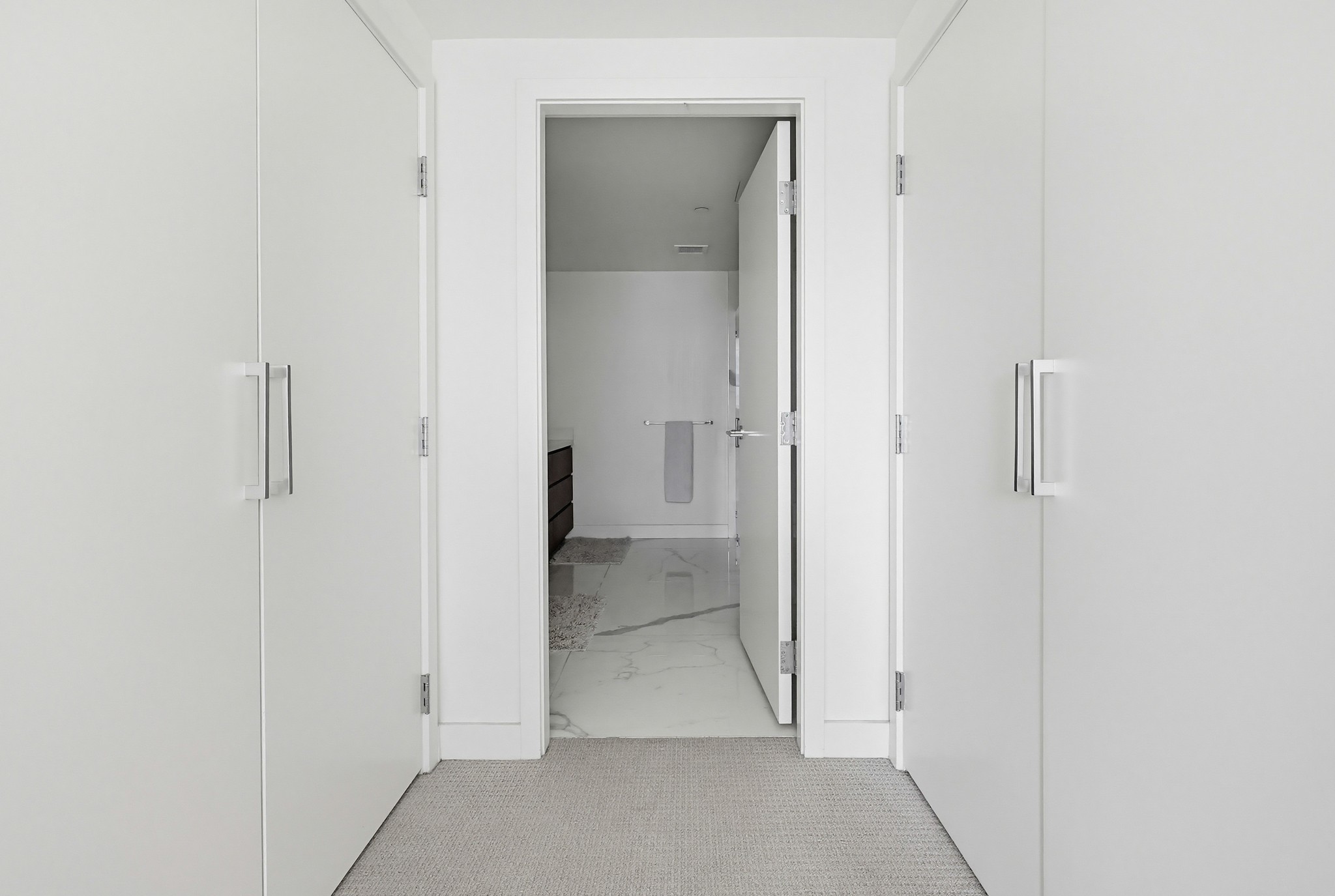 Virtual tour photo 38 of 78 for 1388 Kettner Blvd Unit 1206