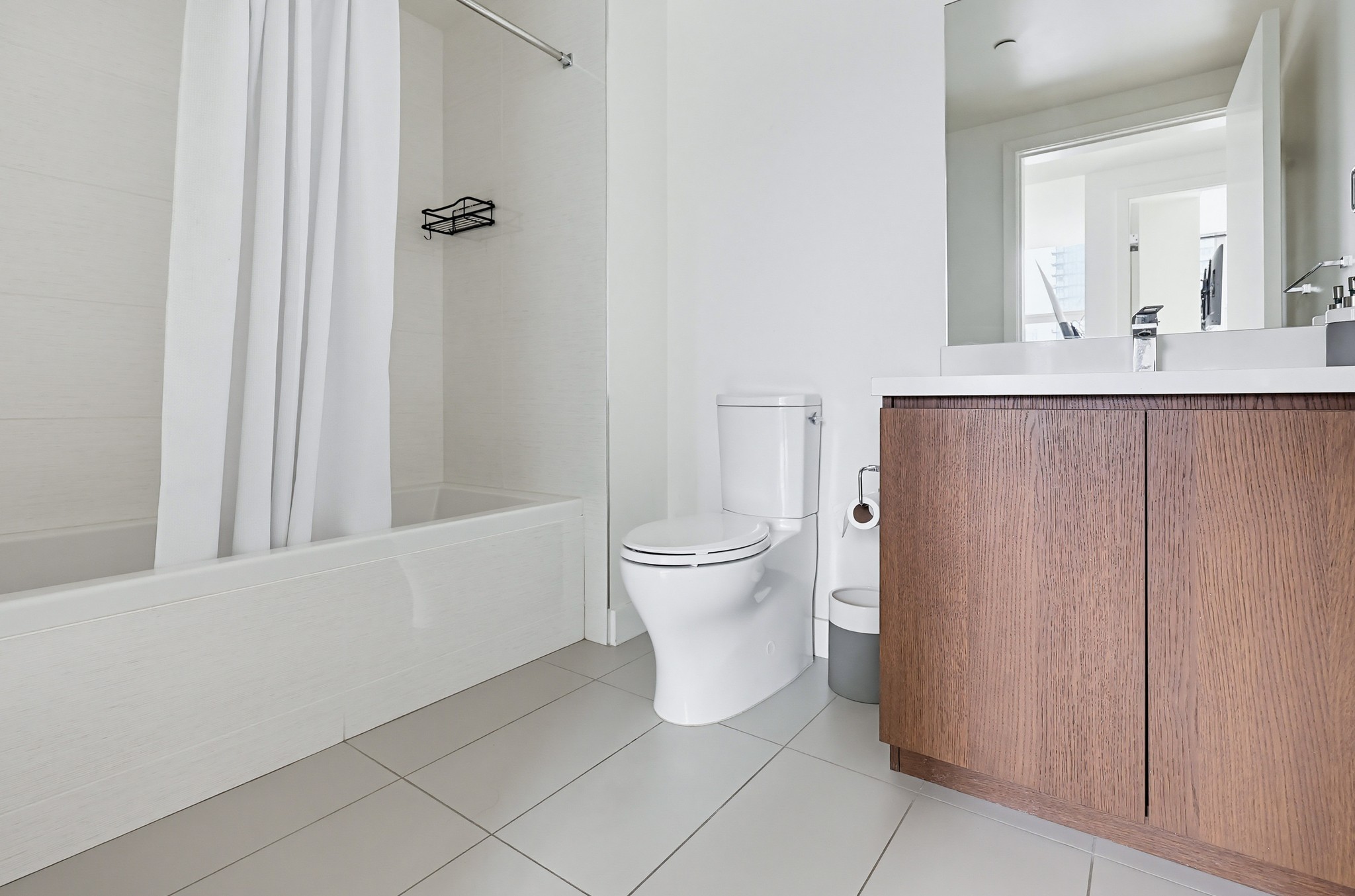 Virtual tour photo 47 of 78 for 1388 Kettner Blvd Unit 1206