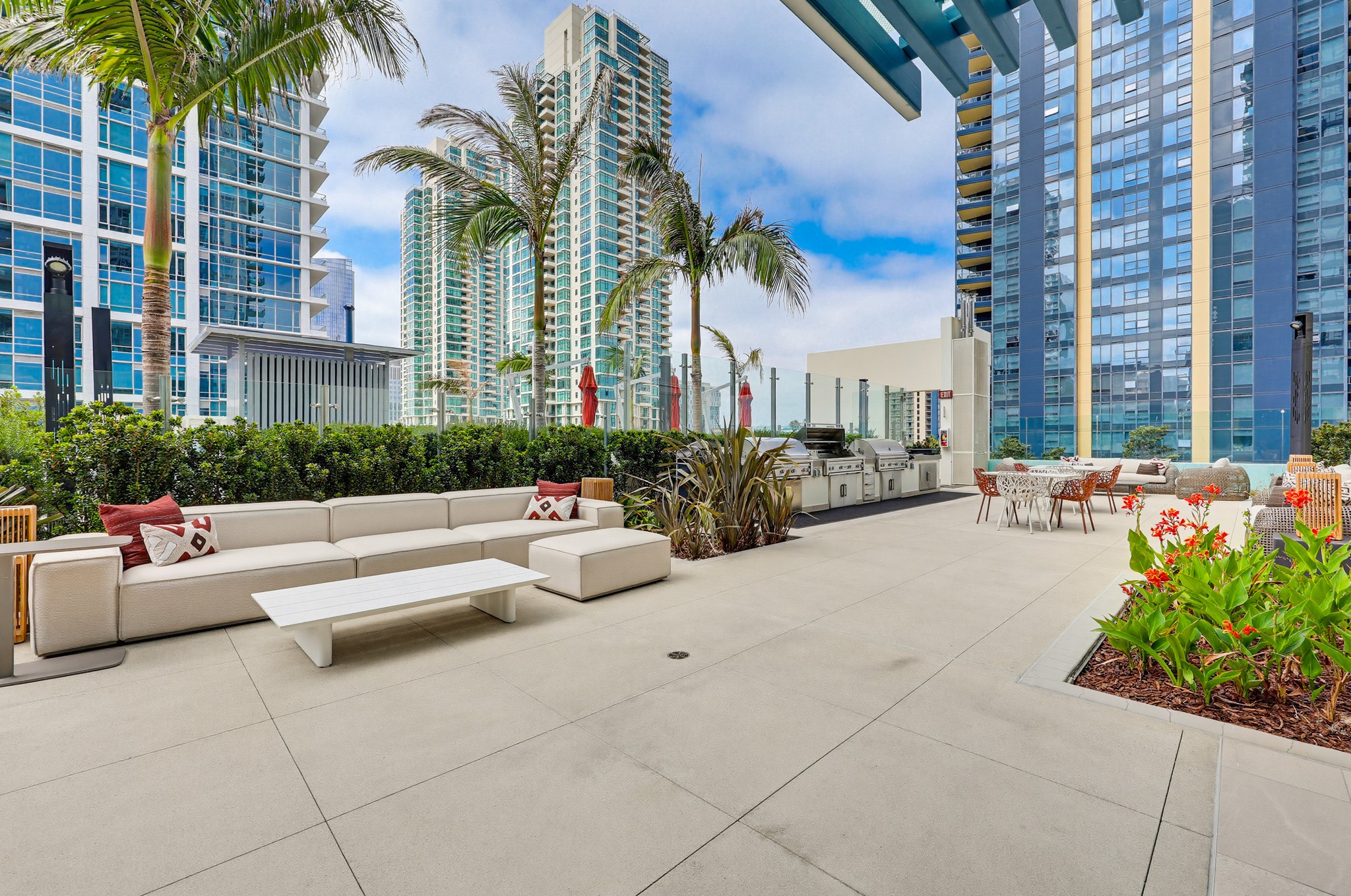 Virtual tour photo 70 of 78 for 1388 Kettner Blvd Unit 1206