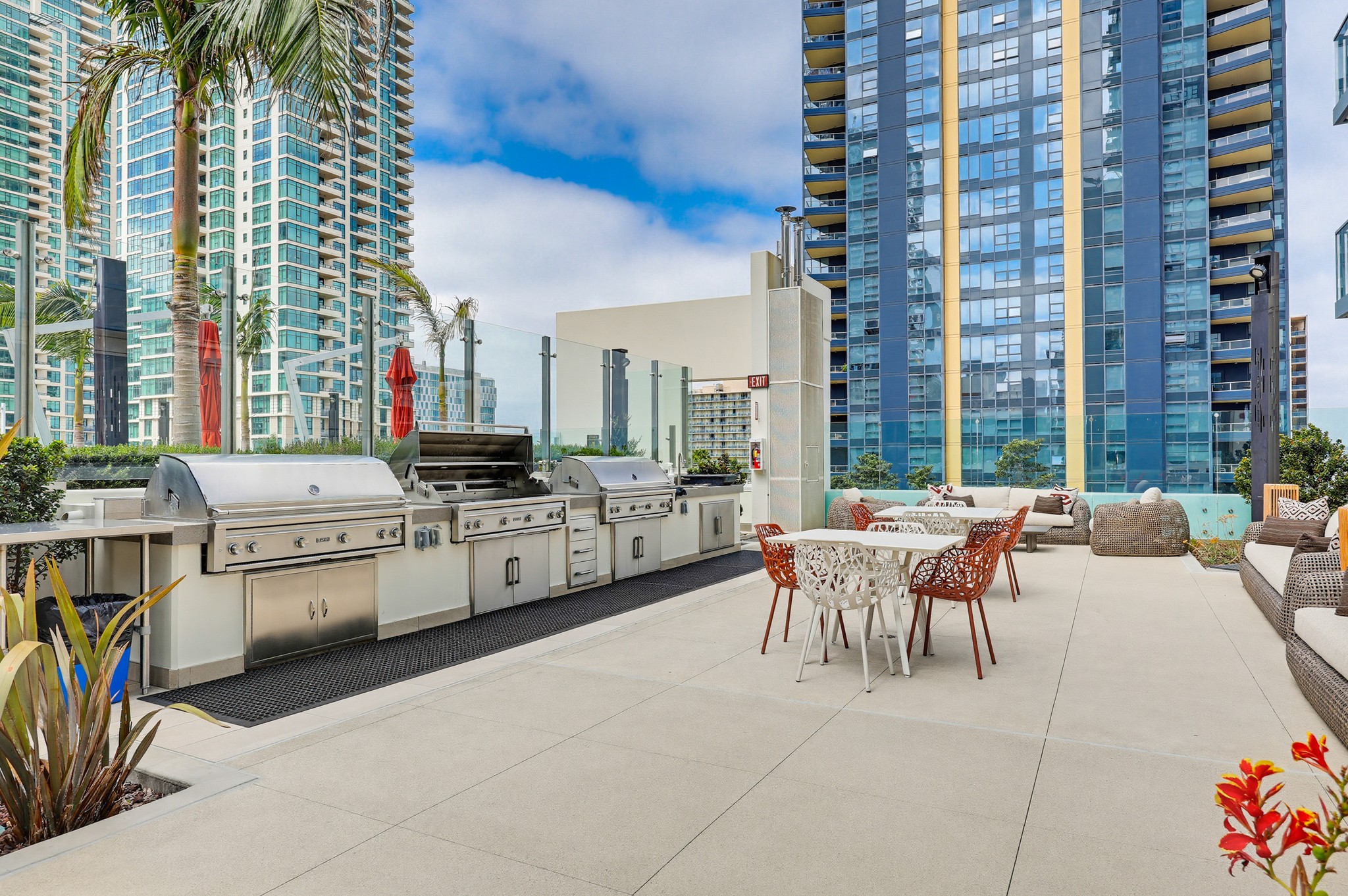 Virtual tour photo 71 of 78 for 1388 Kettner Blvd Unit 1206