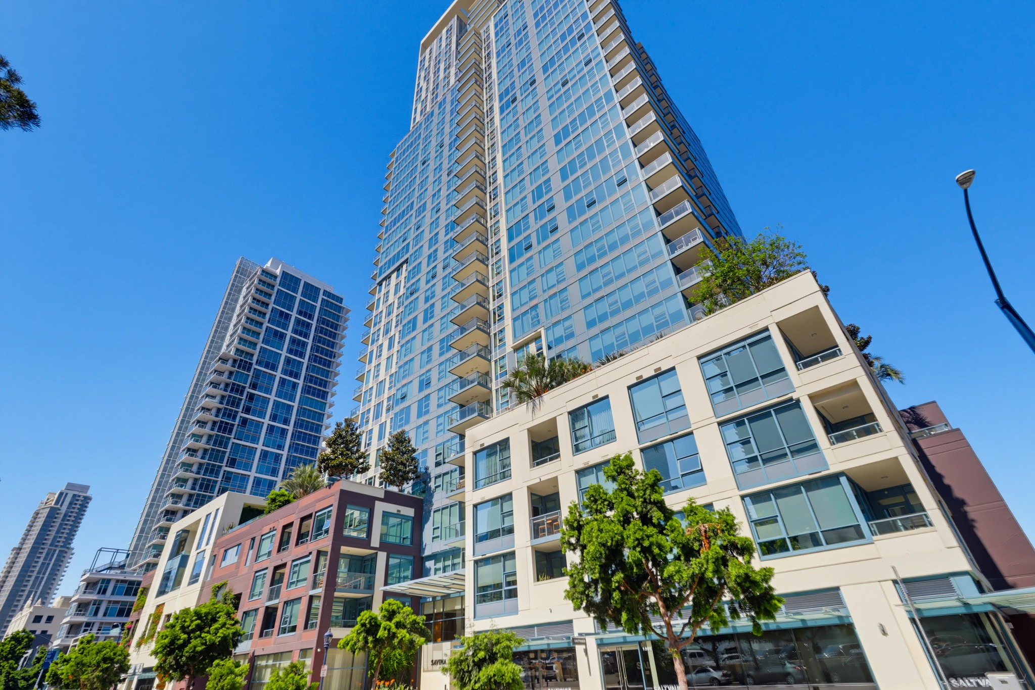 Virtual tour photo 3 of 50 for 1388 Kettner Blvd Unit 2409