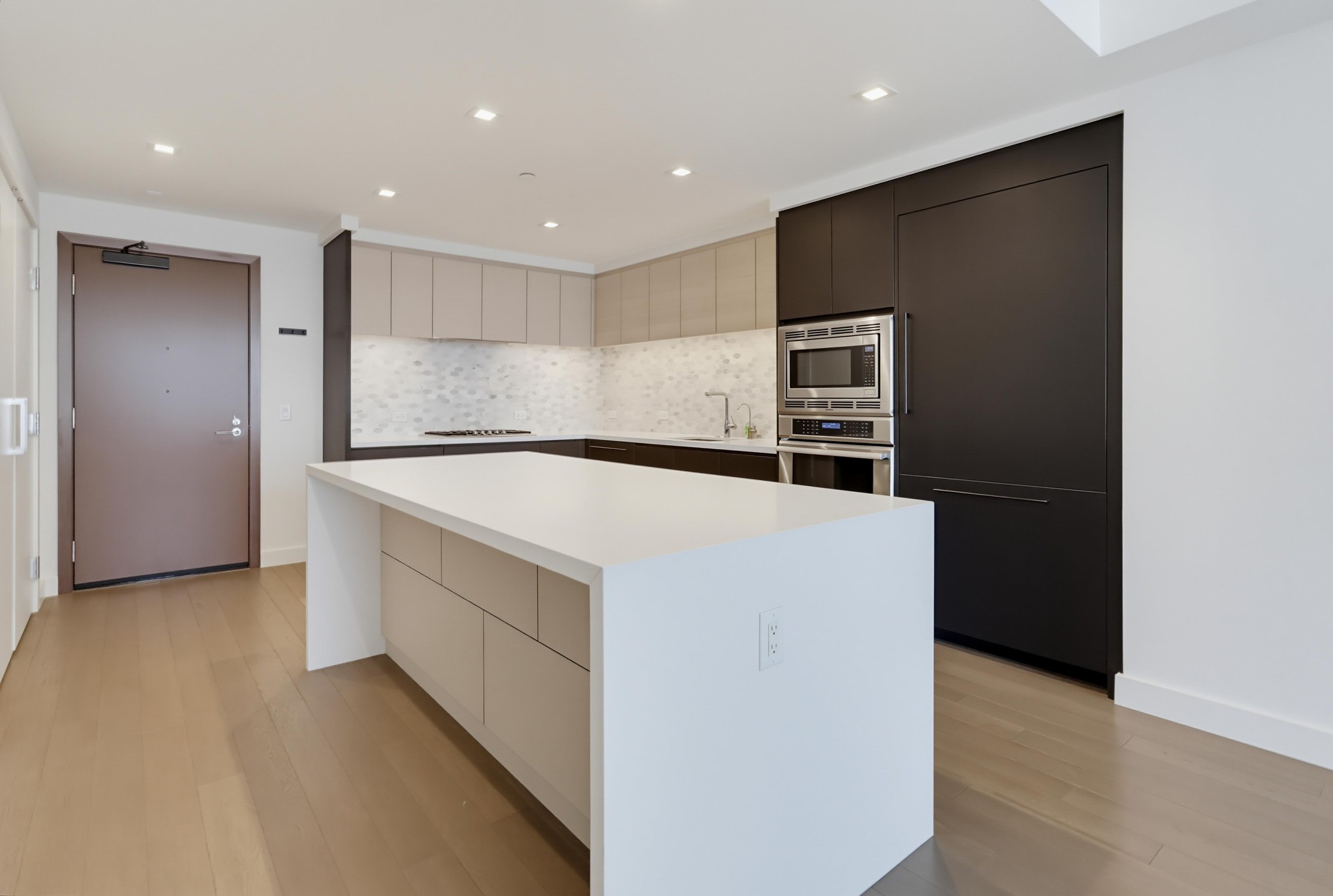 Virtual tour photo 12 of 50 for 1388 Kettner Blvd Unit 2409