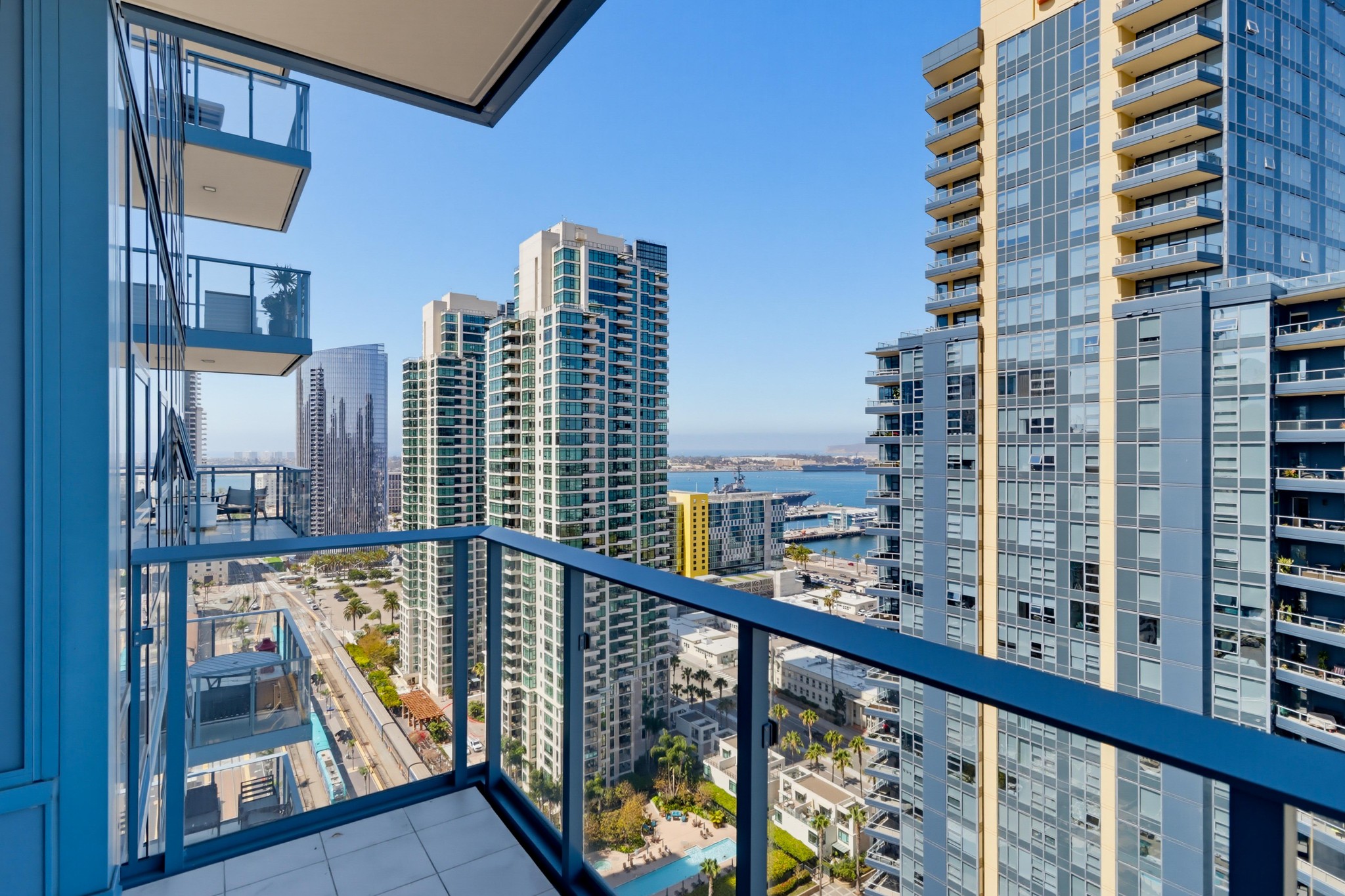 Virtual tour photo 23 of 50 for 1388 Kettner Blvd Unit 2409