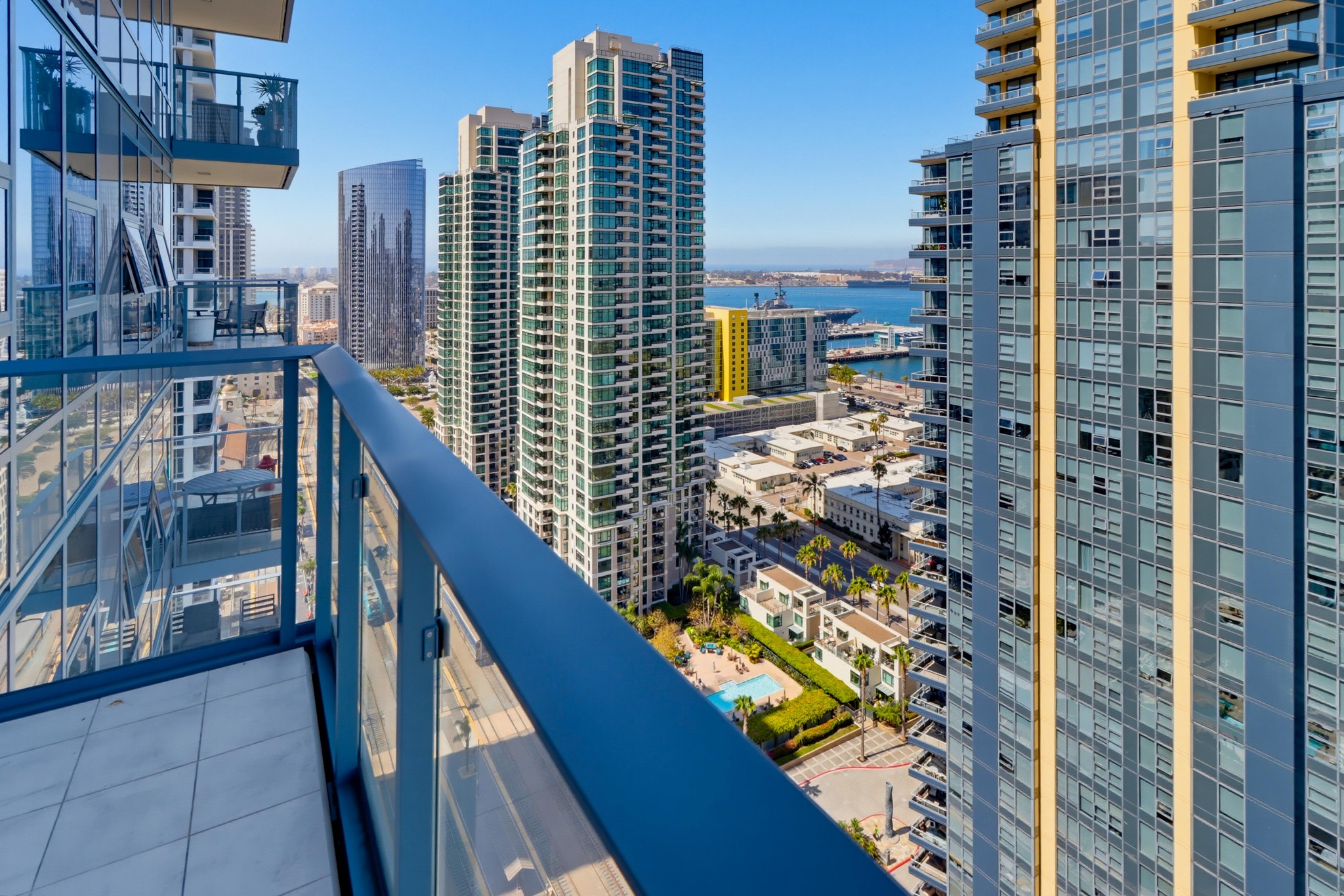 Virtual tour photo 25 of 50 for 1388 Kettner Blvd Unit 2409