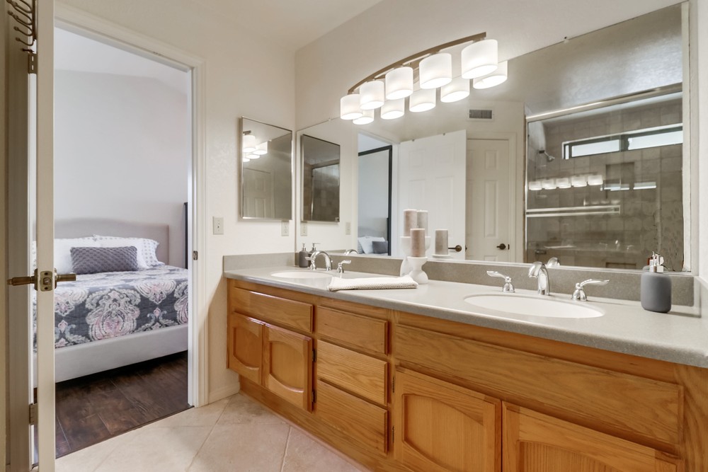 Virtual tour photo 33 of 45 for 13895 Stoney Gate Pl