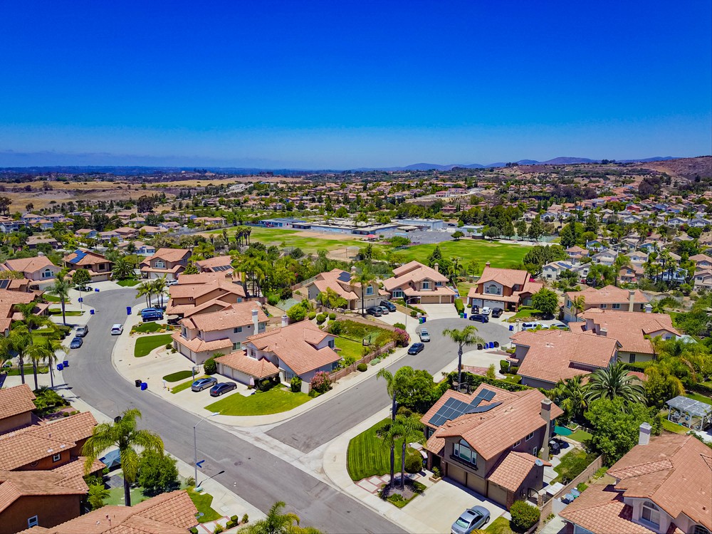 Virtual tour photo 10 of 25 for 13920 Cayucos Ct