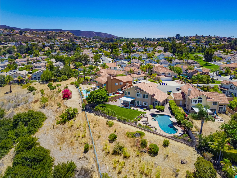 Virtual tour photo 15 of 25 for 13920 Cayucos Ct