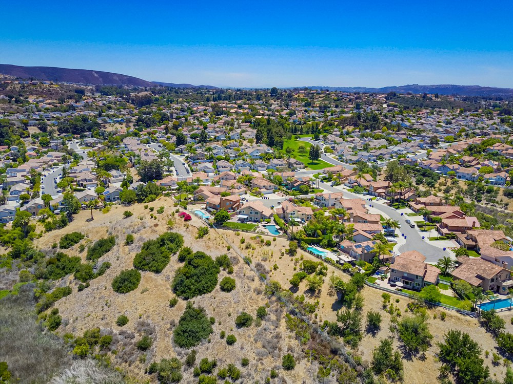 Virtual tour photo 21 of 25 for 13920 Cayucos Ct