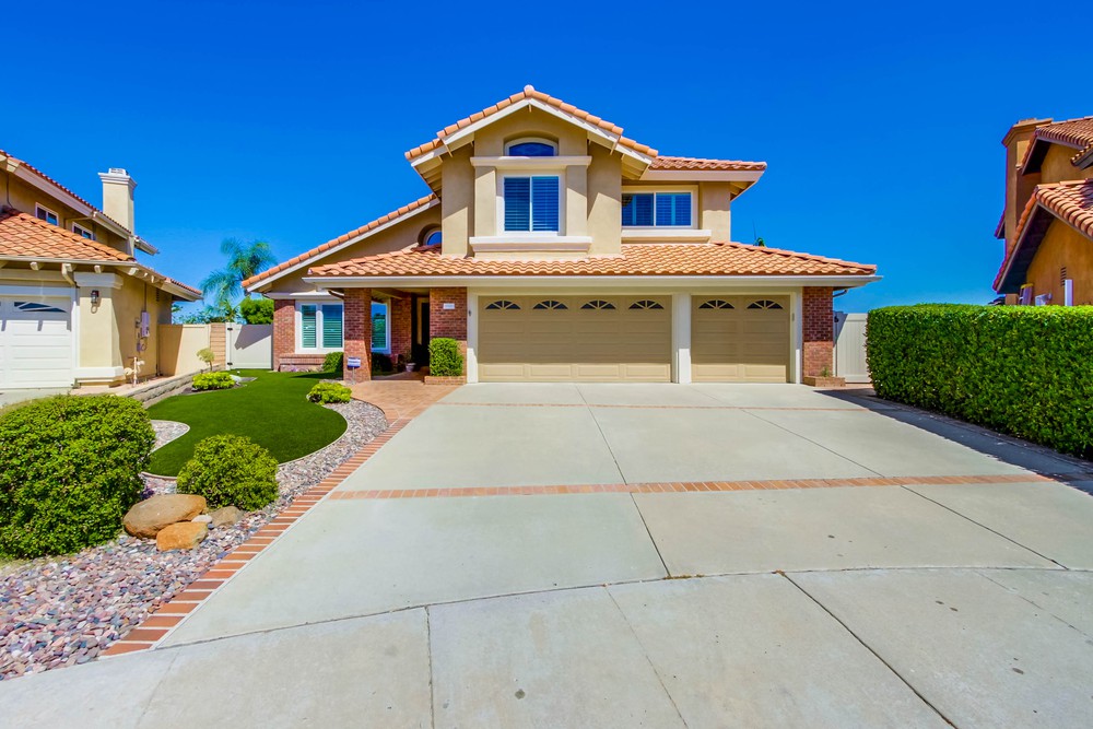Virtual tour photo 4 of 125 for 13920 Cayucos Ct