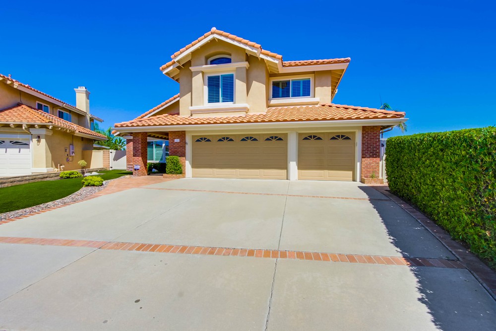 Virtual tour photo 5 of 125 for 13920 Cayucos Ct