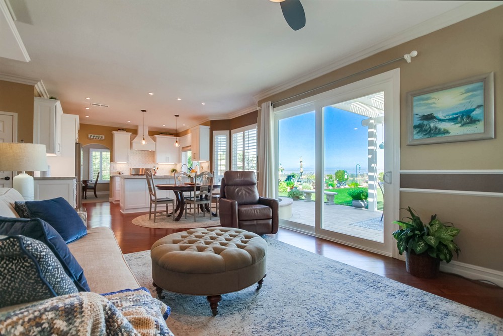 Virtual tour photo 32 of 125 for 13920 Cayucos Ct