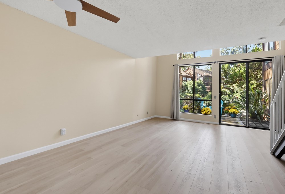 Virtual tour photo 10 of 86 for 13923 Bayside Dr
