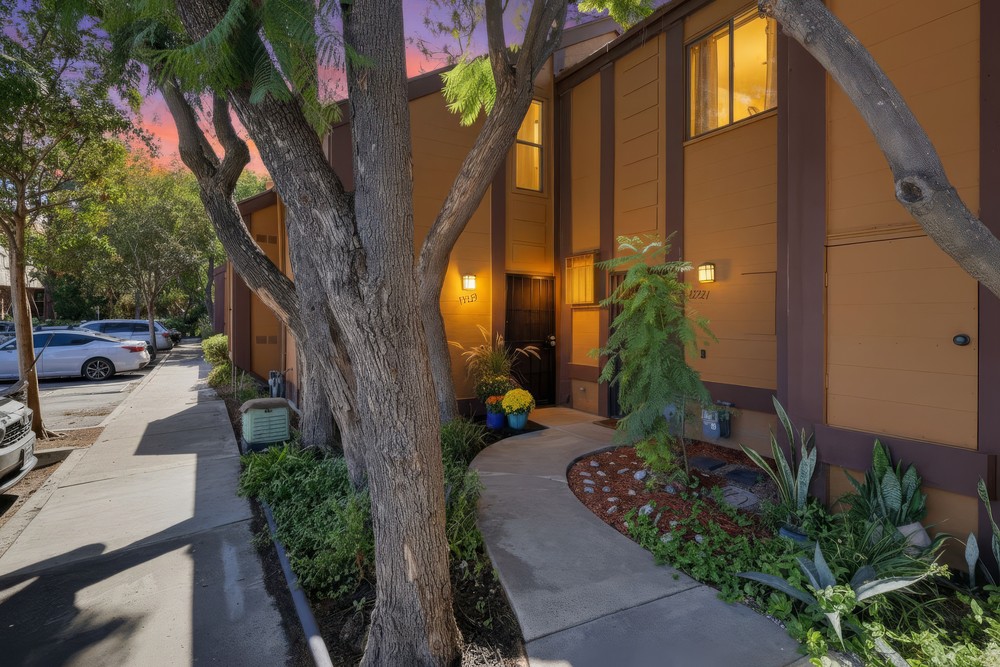 Virtual tour photo 86 of 86 for 13923 Bayside Dr