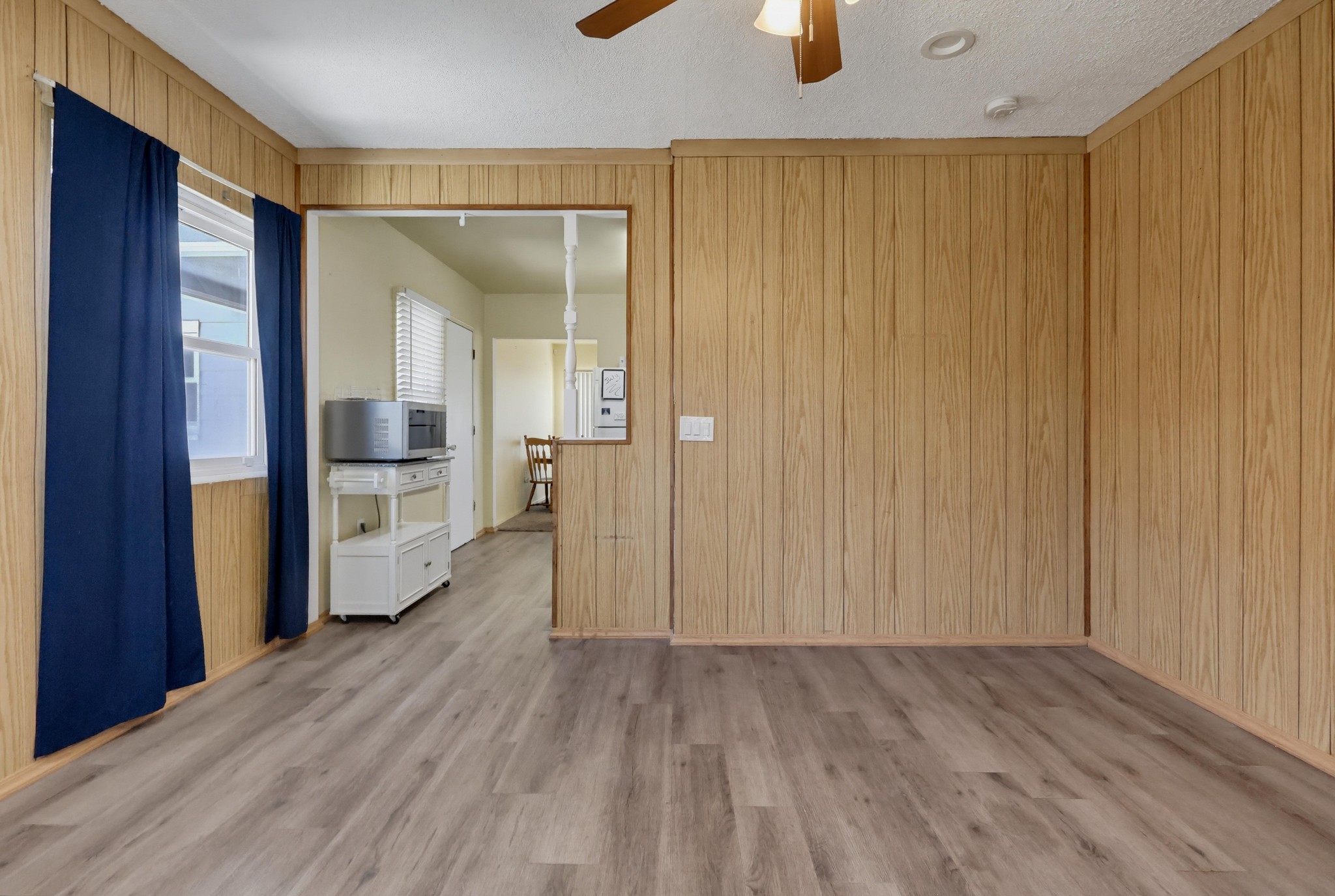 Virtual tour photo 14 of 43 for 13923 Maidstone Ave