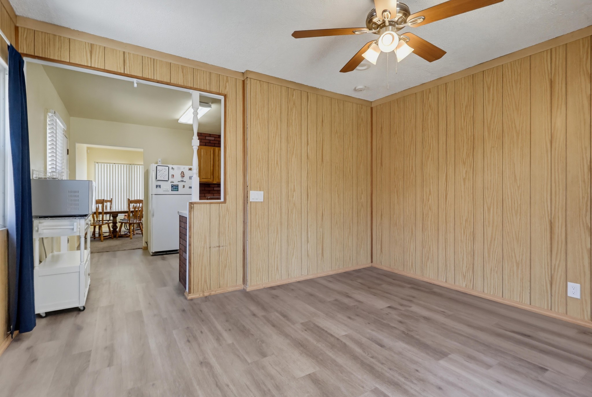 Virtual tour photo 15 of 43 for 13923 Maidstone Ave