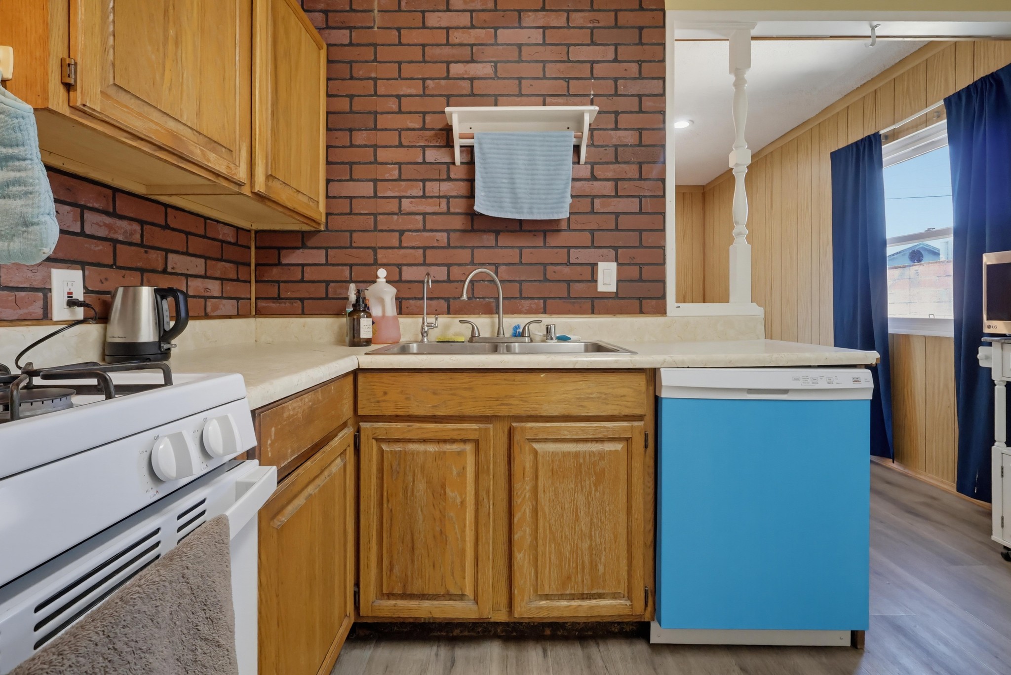 Virtual tour photo 19 of 43 for 13923 Maidstone Ave