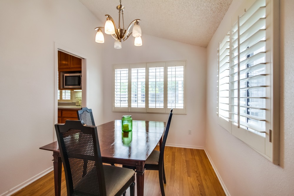 Virtual tour photo 9 of 31 for 13925 Chicarita Creek Rd