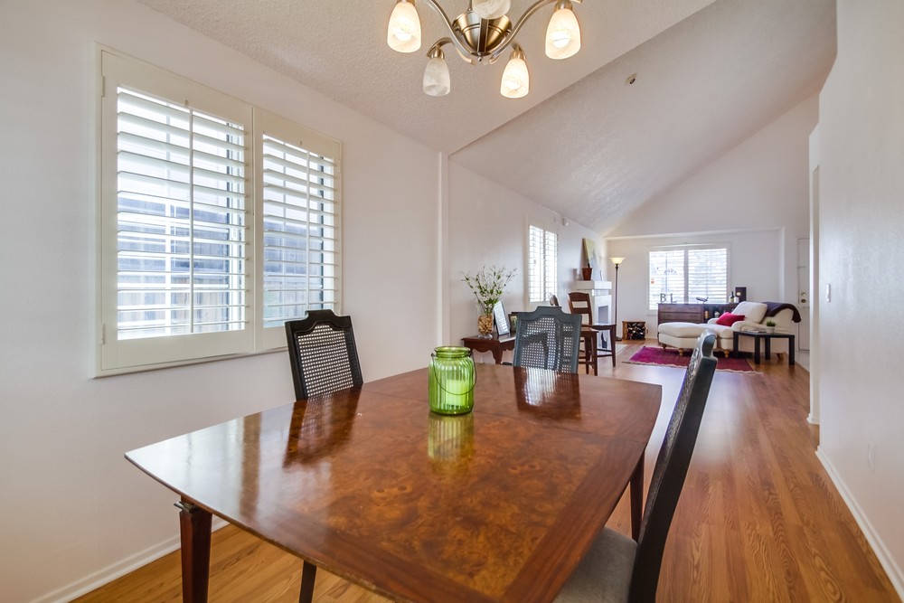 Virtual tour photo 10 of 31 for 13925 Chicarita Creek Rd