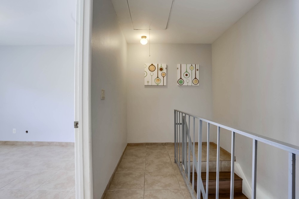 Virtual tour photo 18 of 26 for 13929 Via Rimini
